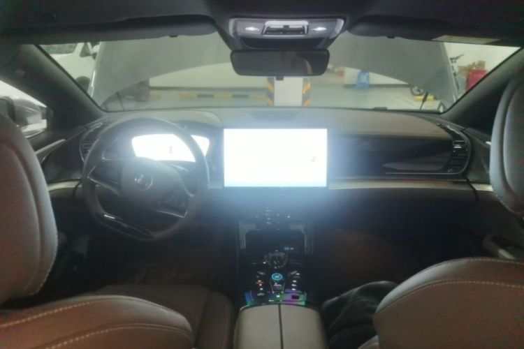BYD Han 2023 #10 BYD Han 2023 car image #10
