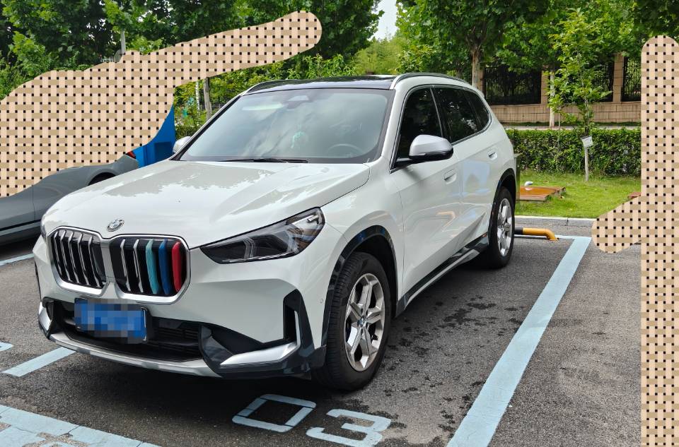 BMW X1 2024 car image 
