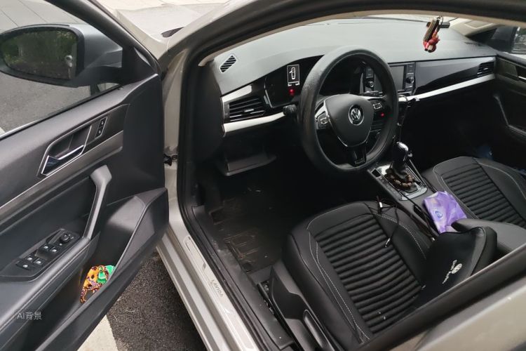Volkswagen Lavida 2019 car image #18