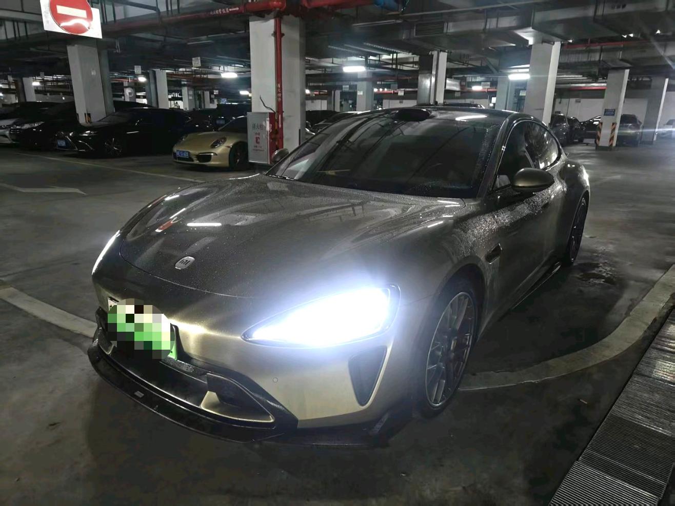 MI SU7 2024 car image 
