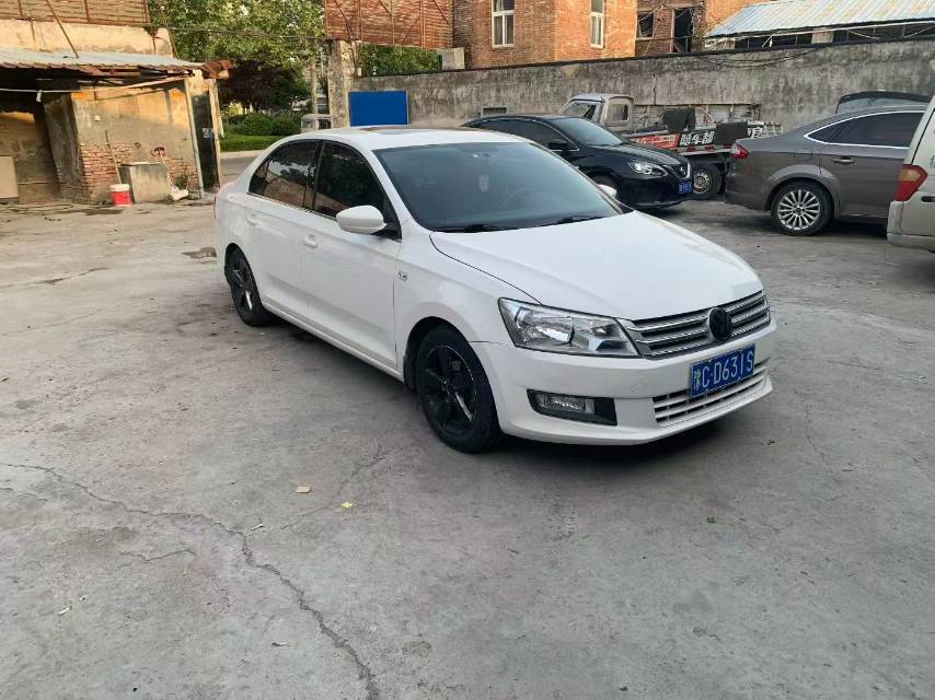 Volkswagen Santana 2014 immagine di auto #2