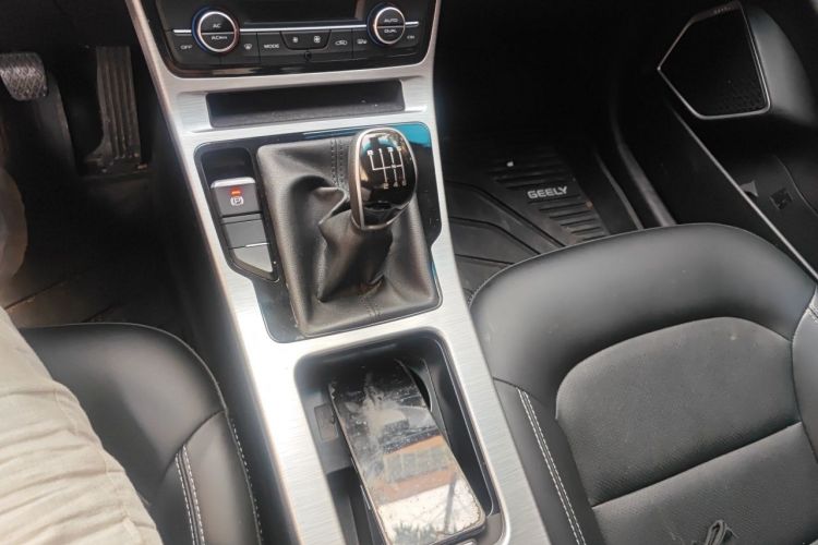 GEELY Emgrand GS 2019 #14 GEELY Emgrand GS 2019 car image #14