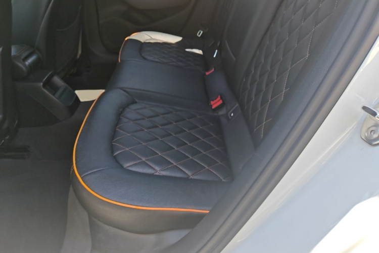 Audi A3 2016 car image #19