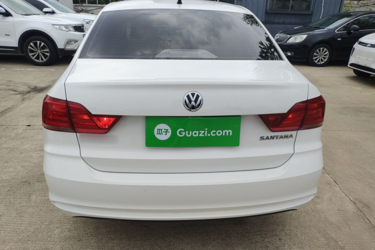 Volkswagen Santana 2019 صورة سيارة #6