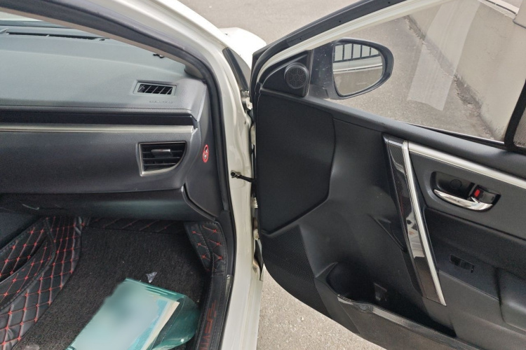 Toyota Corolla 2016 car image #30