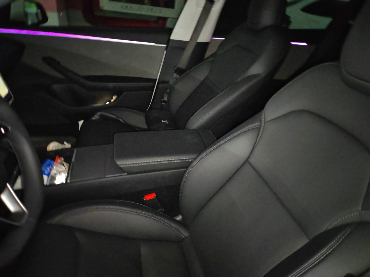 Tesla Model 3 2024 immagine di auto #2