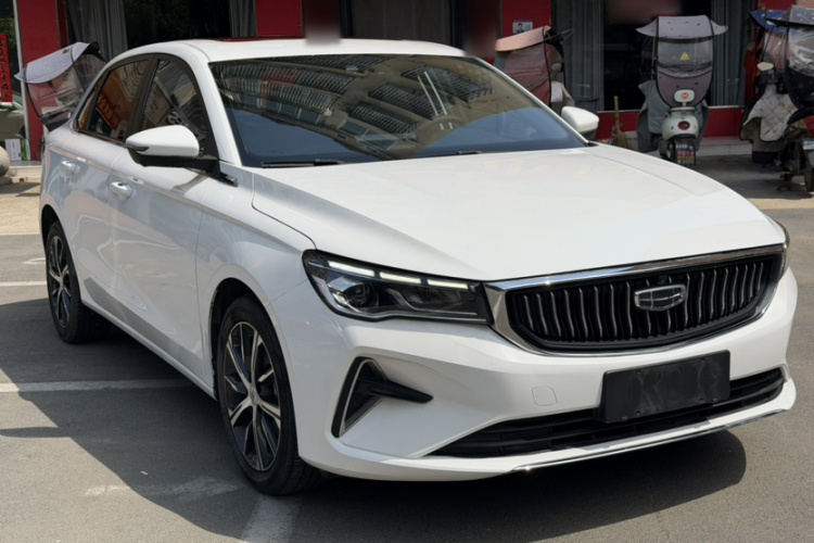 GEELY Emgrand 2022 #4 GEELY Emgrand 2022 car image #4