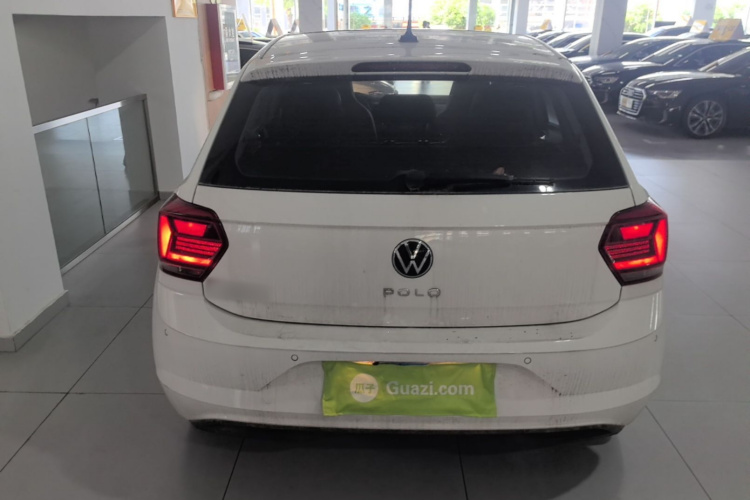 Volkswagen Polo 2022 car image #4
