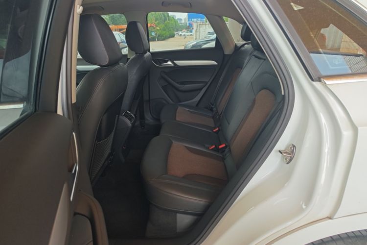 Audi Q3 2017 #13 Audi Q3 2017 car image #13