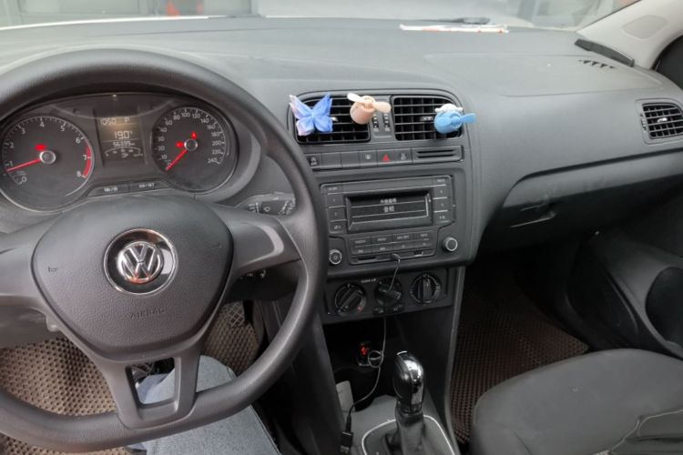 Volkswagen Polo 2019 #10 Volkswagen Polo 2019 car image #10