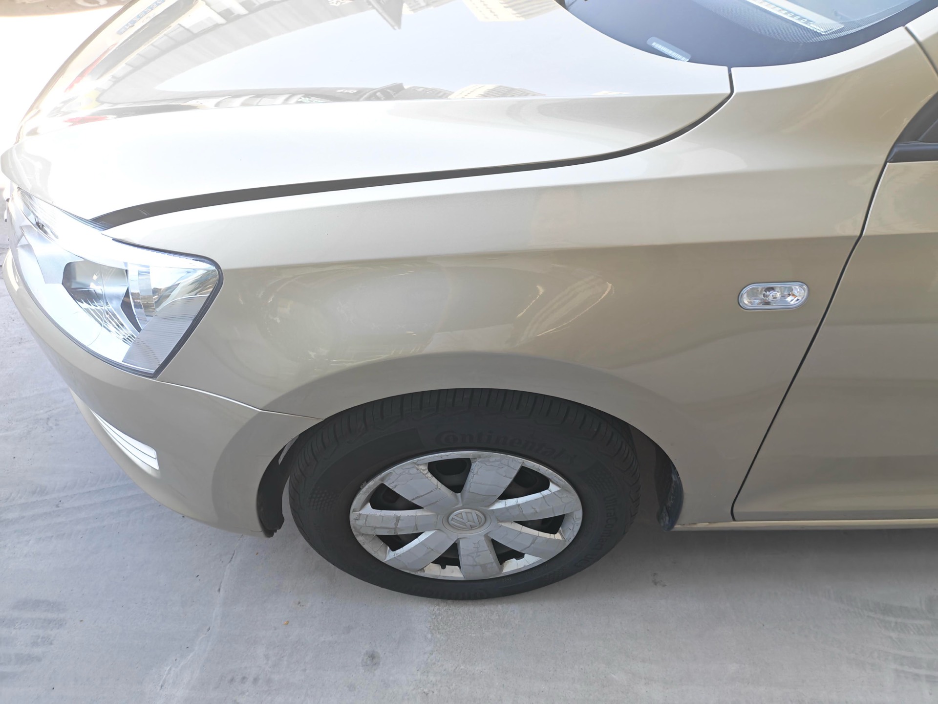 Volkswagen Santana 2014 car image #8