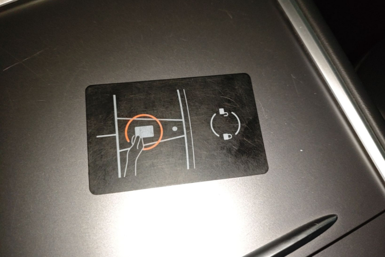 Tesla Model 3 2021 #9 Tesla Model 3 2021 car image #9