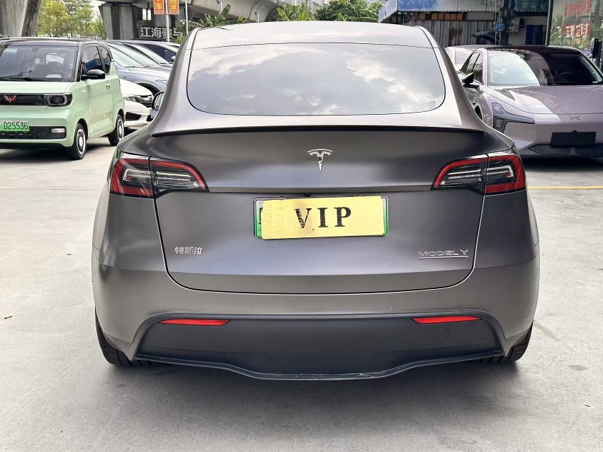 Tesla Model Y 2022 #9 Tesla Model Y 2022 car image #9