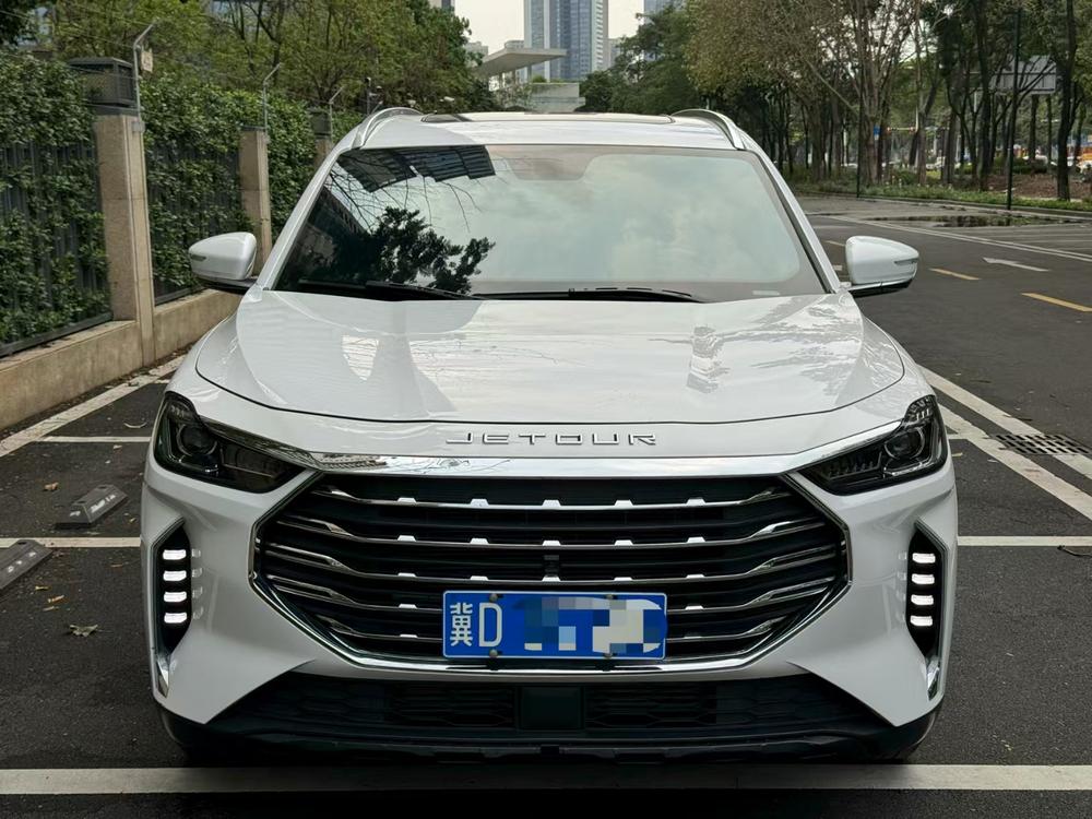 Jetour X70 PLUS 2022 car image #2