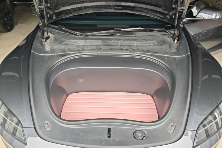 Tesla Model 3 2024 #20 Tesla Model 3 2024 car image #20