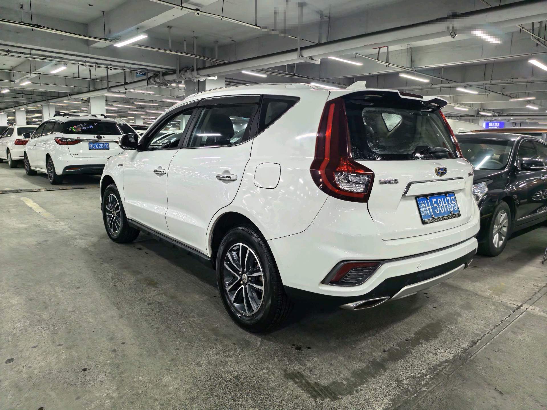 GEELY Vision X6 2019 car image #2
