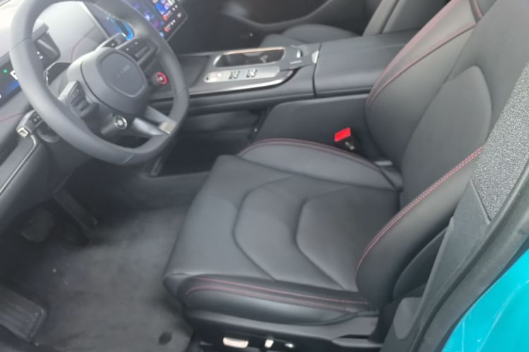 MI SU7 2024 car image #15