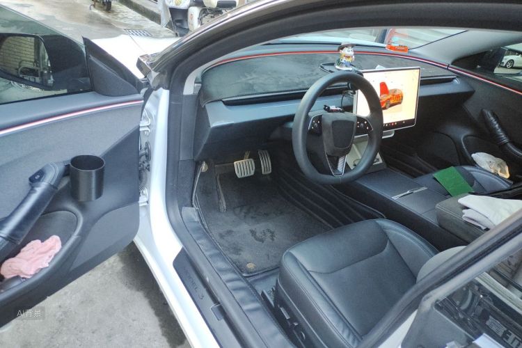 Tesla Model 3 2024 #18 Tesla Model 3 2024 car image #18