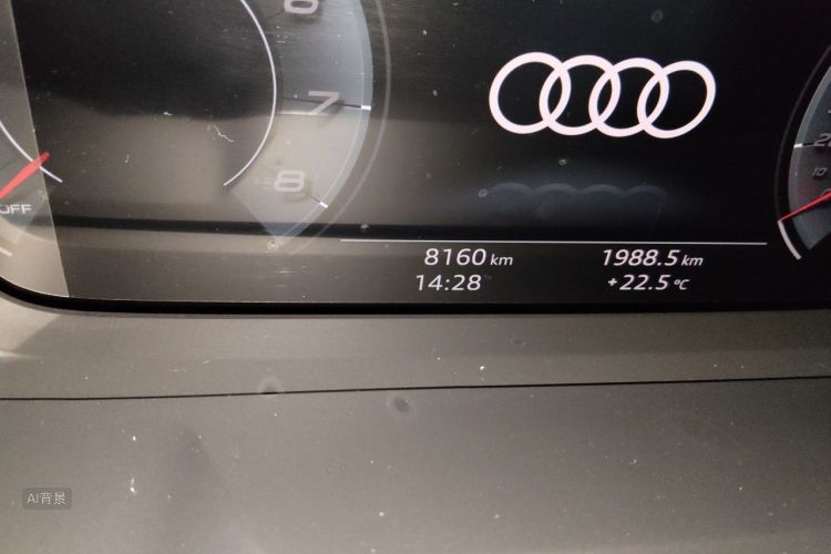 Audi Q3 2024 car image #14
