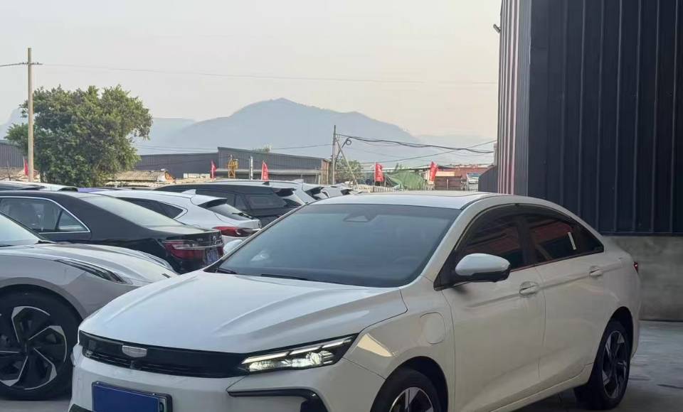 GEELY Emgrand L HiP 2025 car image 