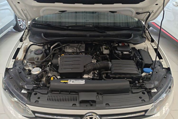 Volkswagen Polo 2022 car image #20