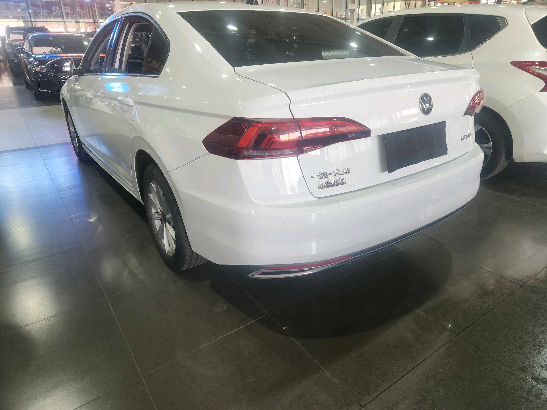 Volkswagen Bora 2021 immagine di auto #7