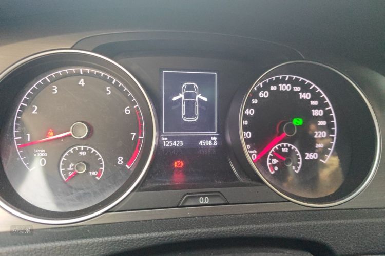 Volkswagen Golf 2015 car image #13