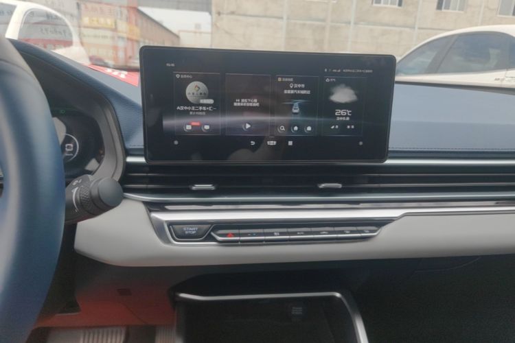GEELY Emgrand 2021 #13 GEELY Emgrand 2021 صورة سيارة #13