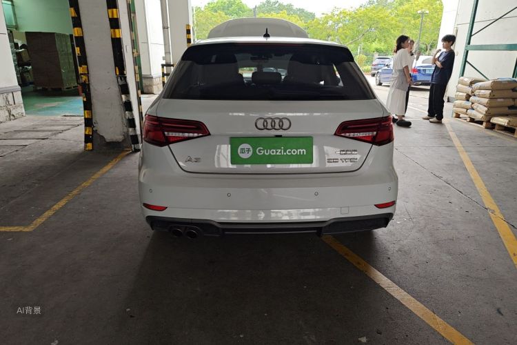 Audi A3 2019 car image #6