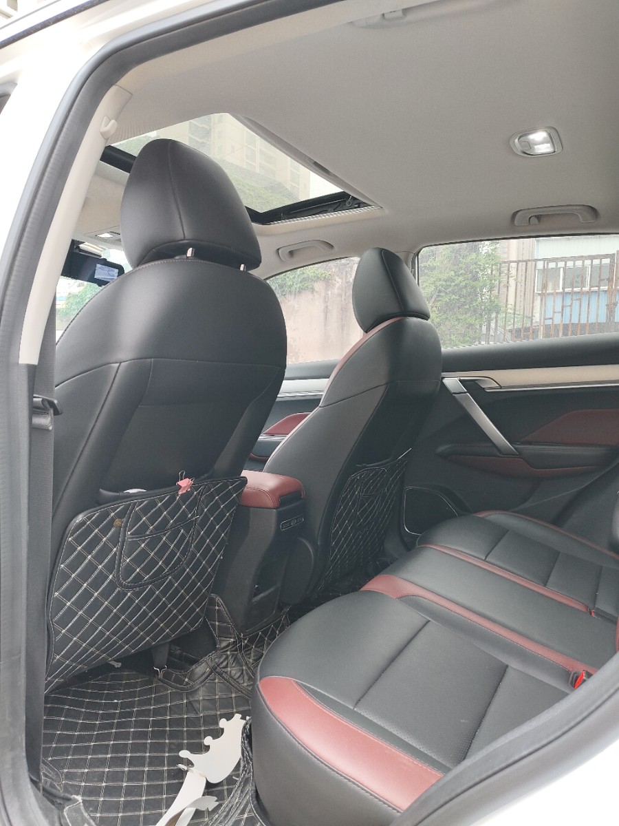 GEELY Coolray 2022 image de voiture #9