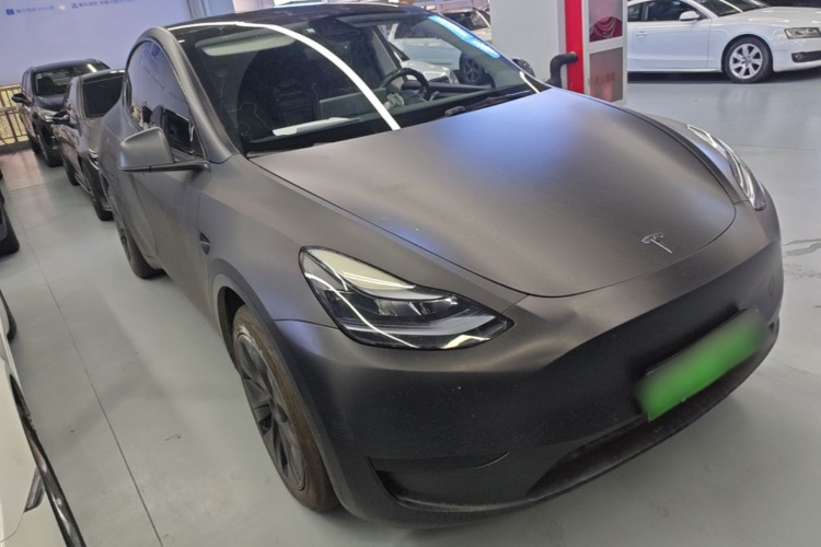 Tesla Model Y 2023 #4 Tesla Model Y 2023 immagine di auto #4