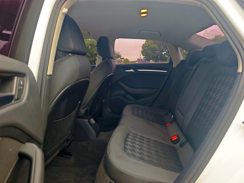 Audi A3 2016 car image #9