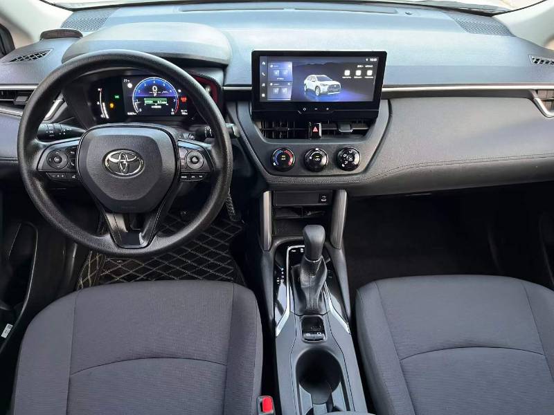 Toyota Corolla Cross 2024 #8 Toyota Corolla Cross 2024 car image #8