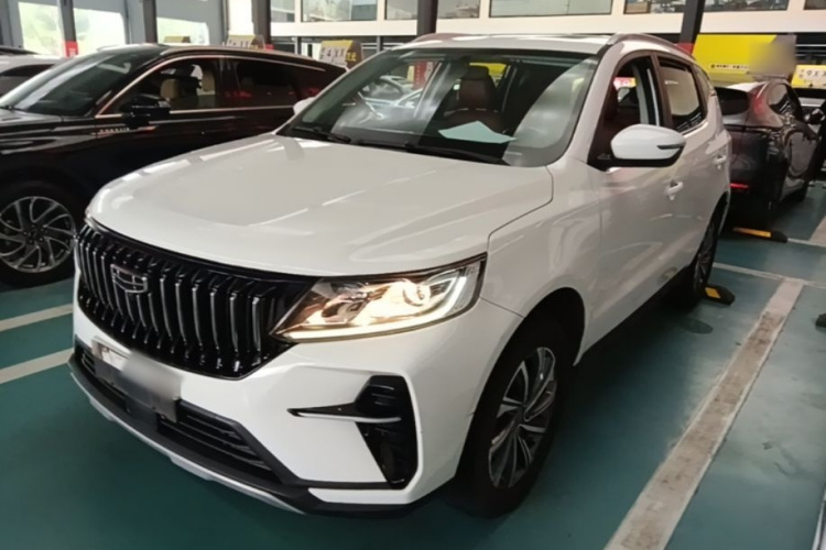GEELY Vision X6 2022 immagine di auto #2