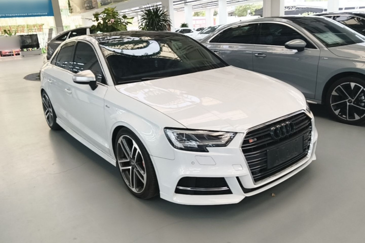 Audi A3 2017 صورة سيارة #4