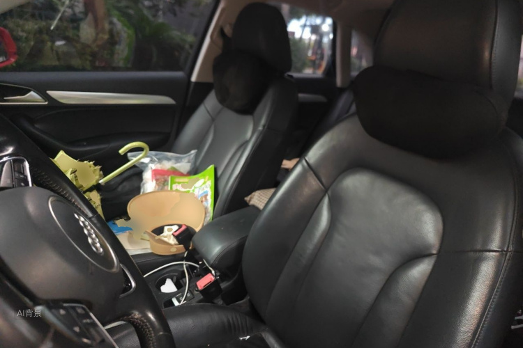 Audi Q3 2016 immagine di auto #17