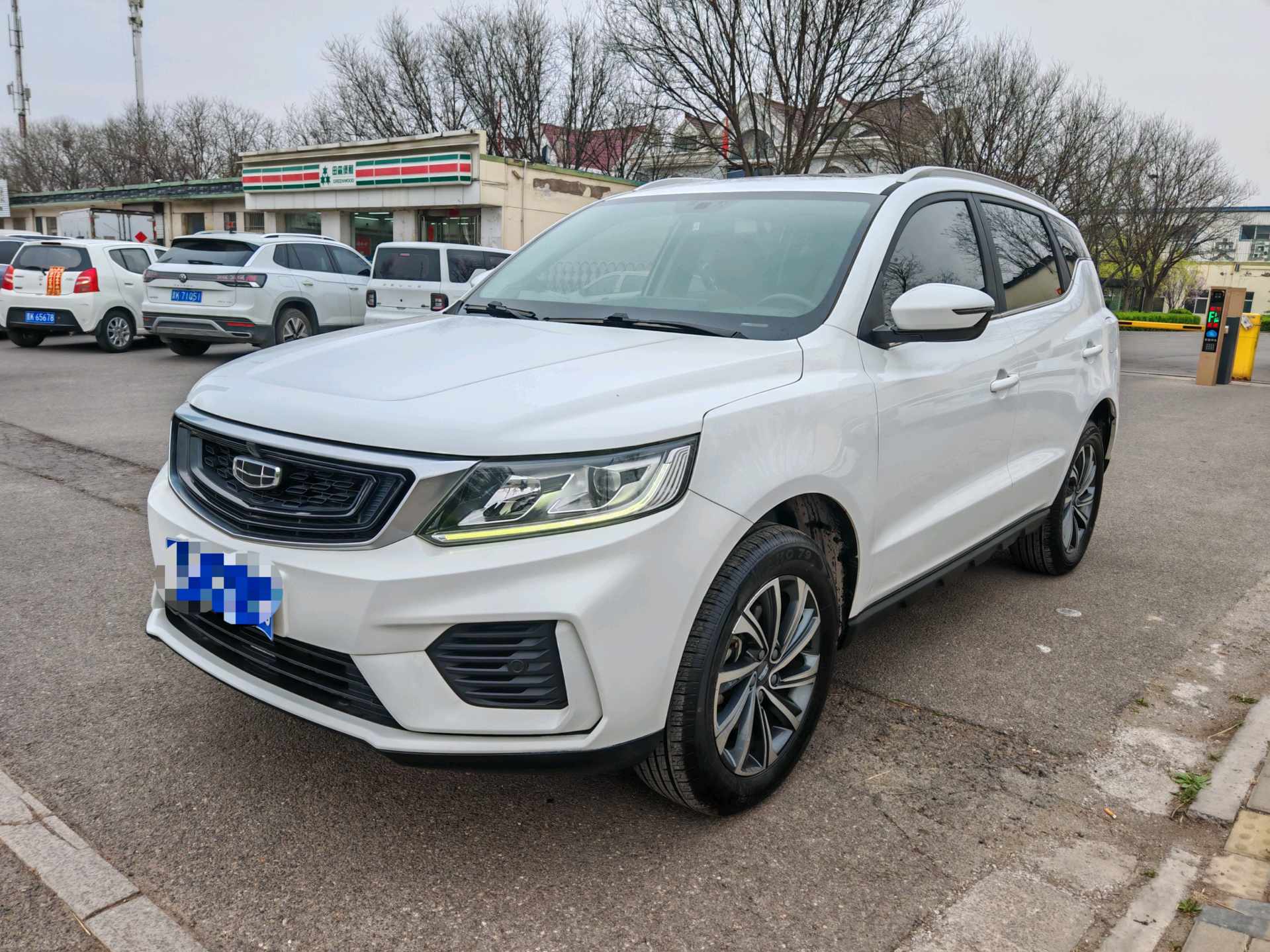 GEELY Vision X6 2020 GEELY Vision X6 2020 car image