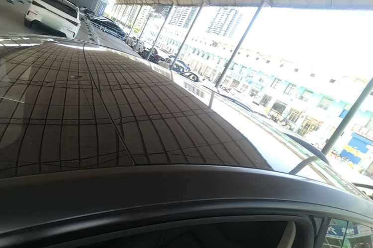 Tesla Model Y 2021 #26 Tesla Model Y 2021 immagine di auto #26