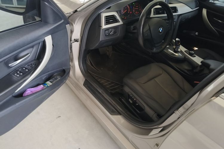 BMW 3 Series 2015 #16 BMW 3 Series 2015 car image #16