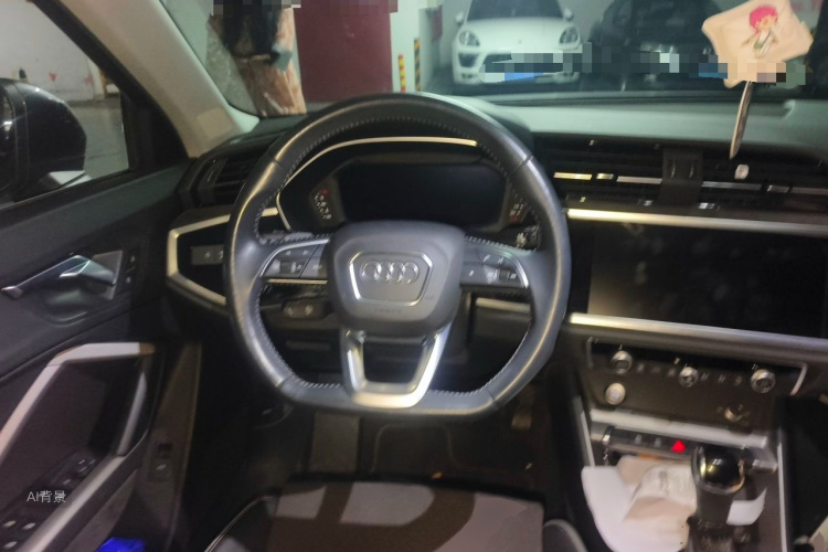 Audi Q3 2020 immagine di auto #12