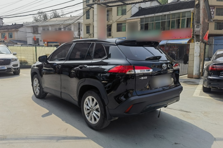 Toyota Corolla Cross 2025 immagine di auto #5