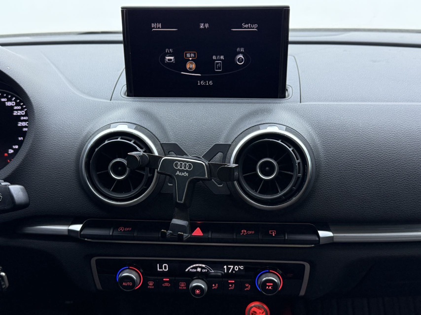 Audi A3 2015 car image #3