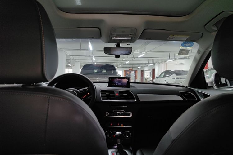 Audi Q3 2019 #18 Audi Q3 2019 car image #18