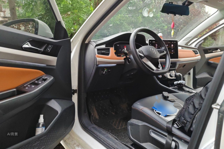 Volkswagen Bora 2023 car image #18