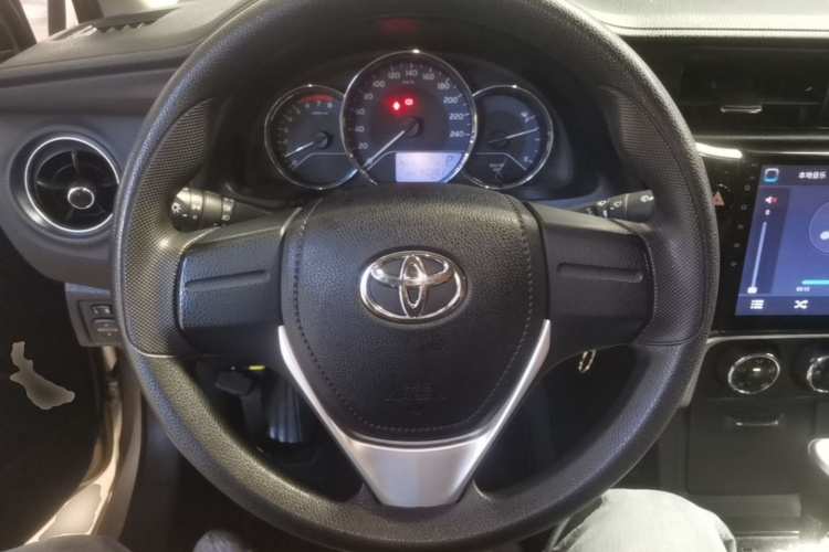 Toyota Corolla 2018 #15 Toyota Corolla 2018 immagine di auto #15