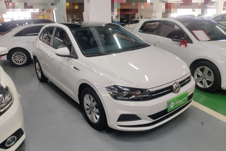 Volkswagen Polo 2021 car image #6