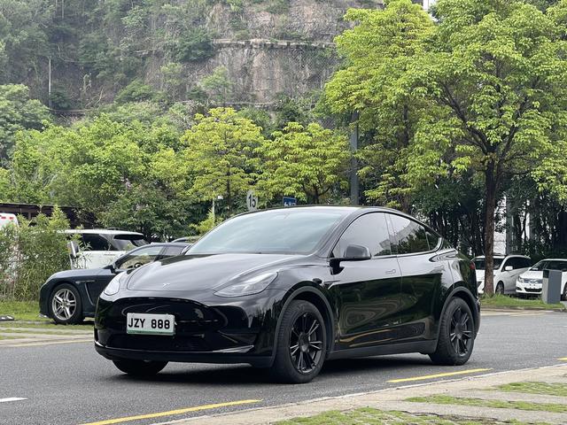 Tesla Model Y 2022 #24 Tesla Model Y 2022 immagine di auto #24
