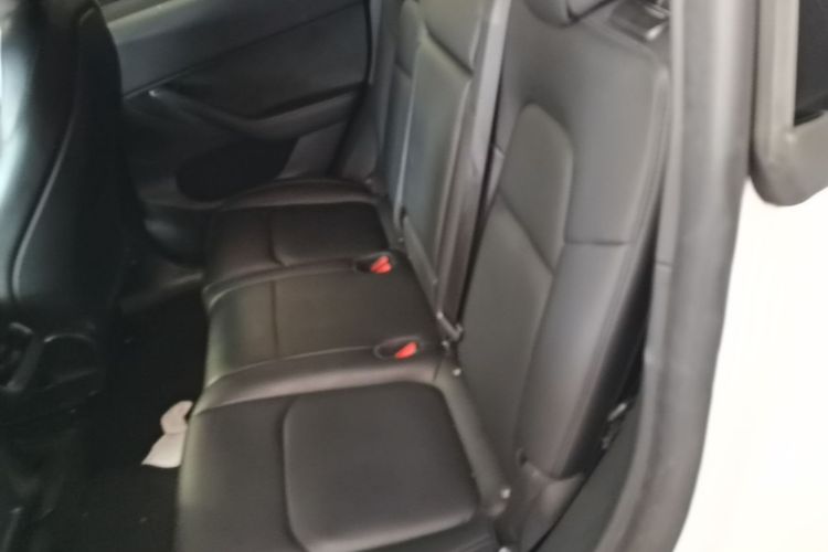 Tesla Model Y 2022 #19 Tesla Model Y 2022 car image #19