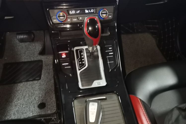 GEELY Emgrand GS 2021 car image #16