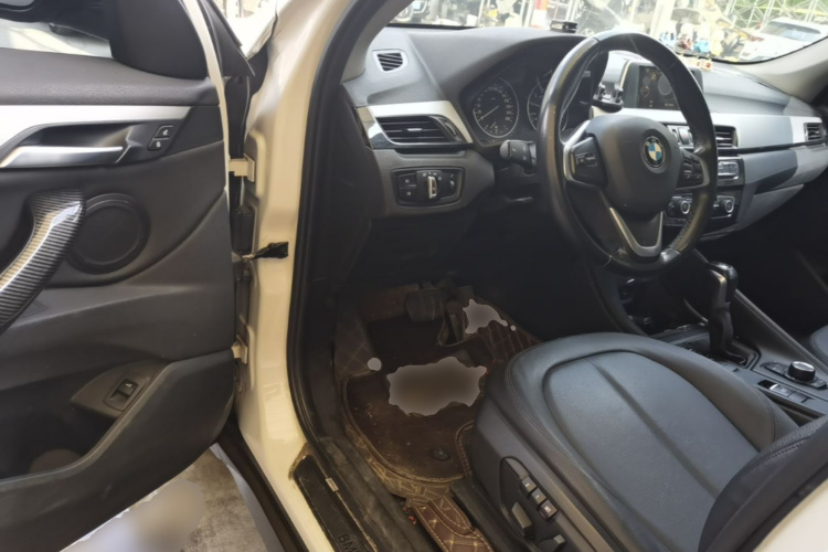 BMW X1 2016 immagine di auto #16